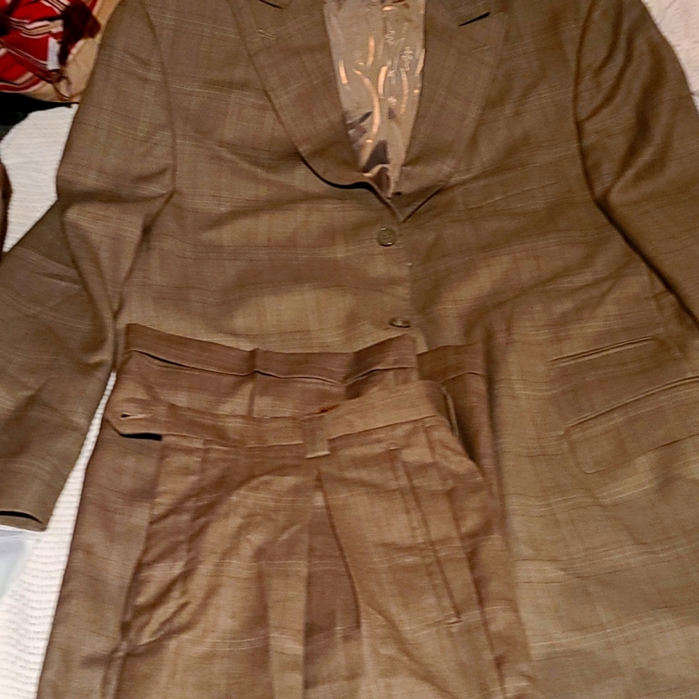 Suit Mecca 44L 38W